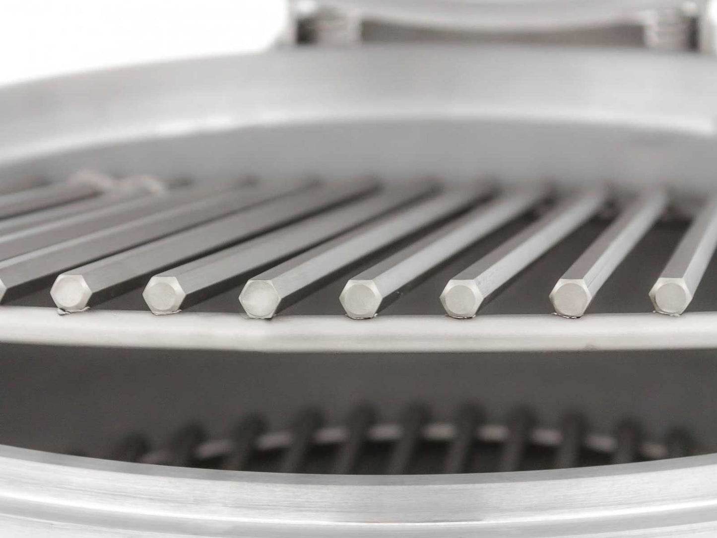 Blaze 20-Inch Cast Aluminum Freestanding Kamado Charcoal Grill