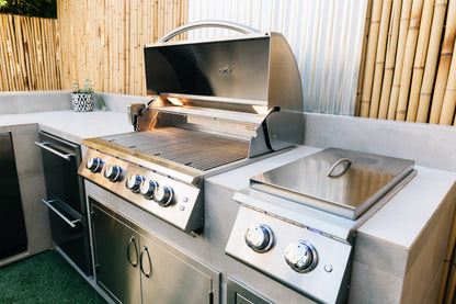 Summerset Sizzler Pro 40-Inch 5-Burner Freestanding Gas Grill With Rear Infrared Burner