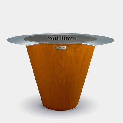 Meet the Arteflame Classic 40″ — Steakhouse Quality, Right in Your Backyard