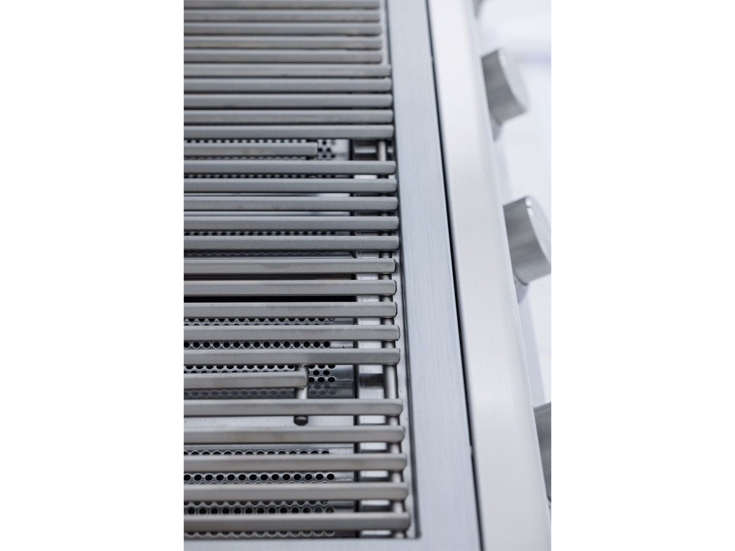 Blaze BCM 25-in 3-Burner Freestanding Gas Grill