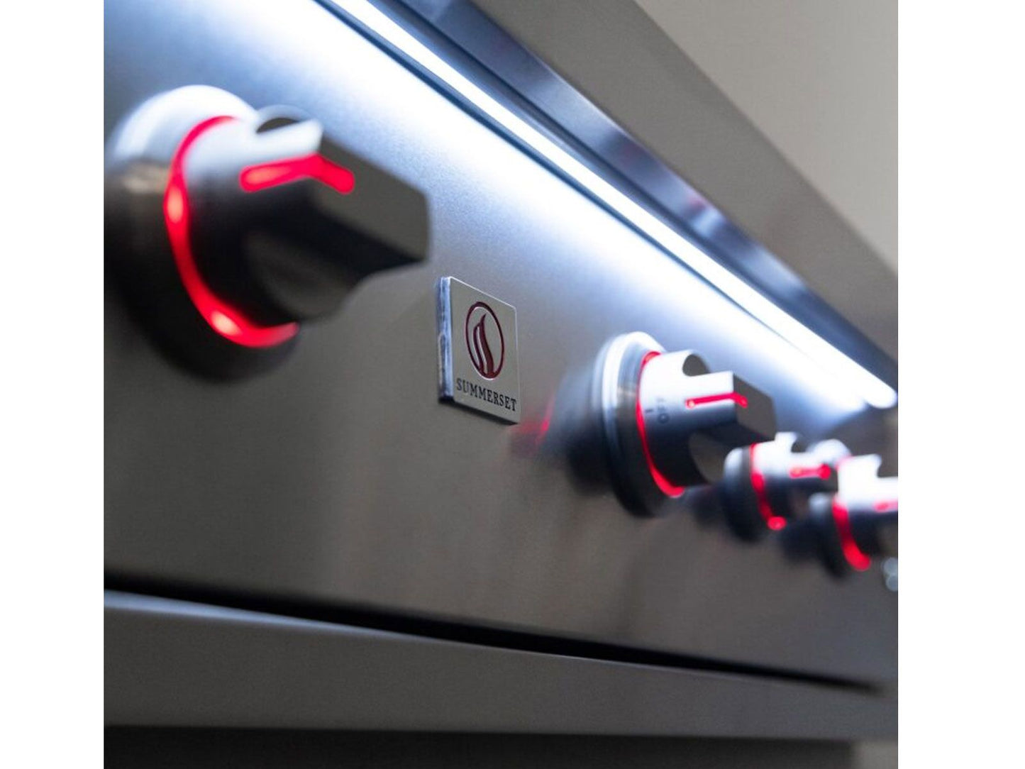 Summerset Quest 42-Inch 4 Burner Built-In Gas Grill with Rear Infrared Burner, Rotisserie Kit & Drop-In Griddle Plate